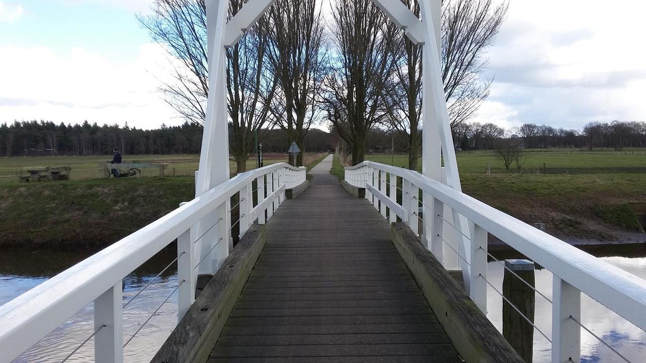 Vechtdalhuisje Ommen Buitenkant foto